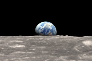 Earthrise_Revisited_2013